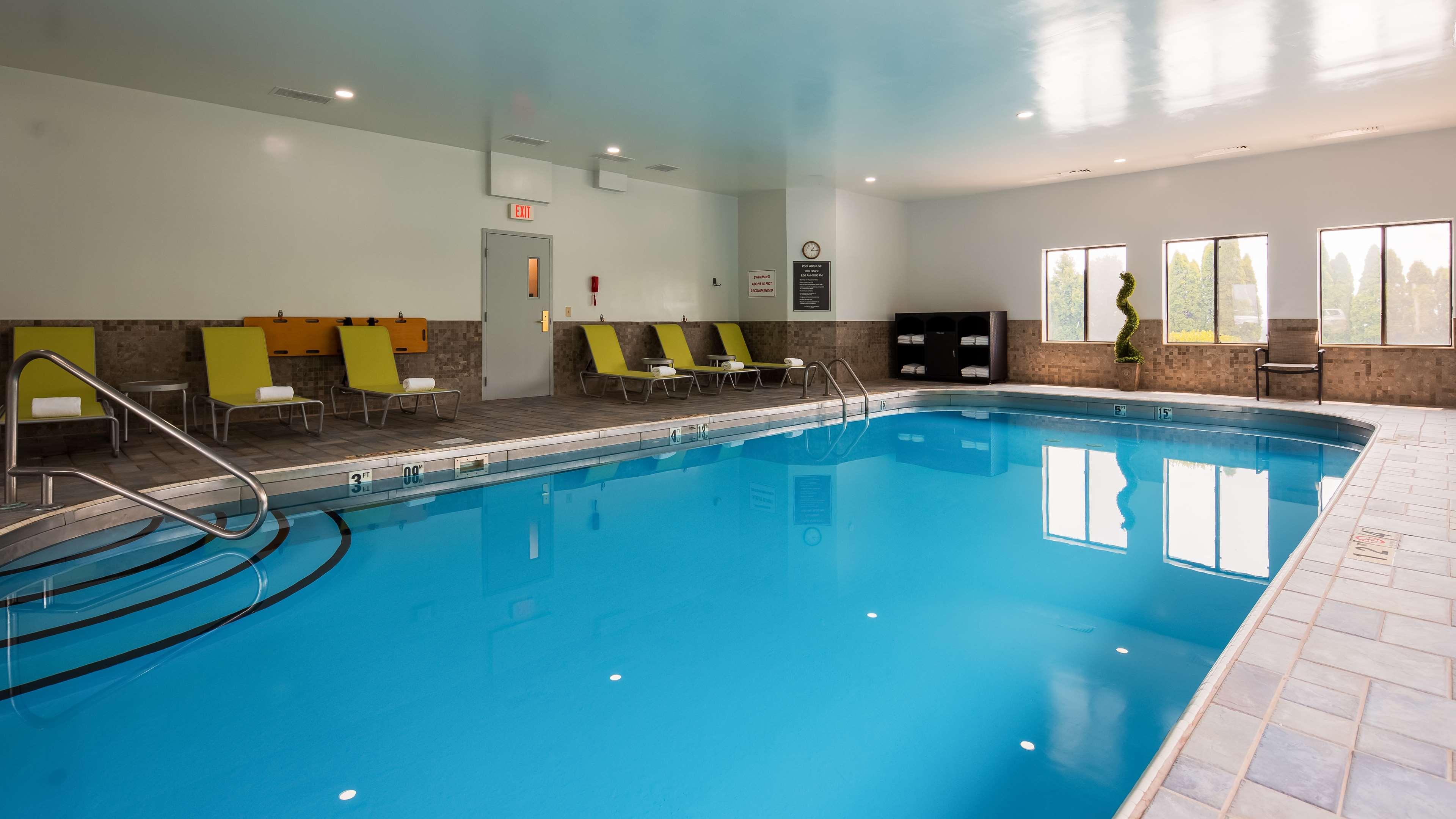 Best Western Hartford Hotel y Suites Exterior foto