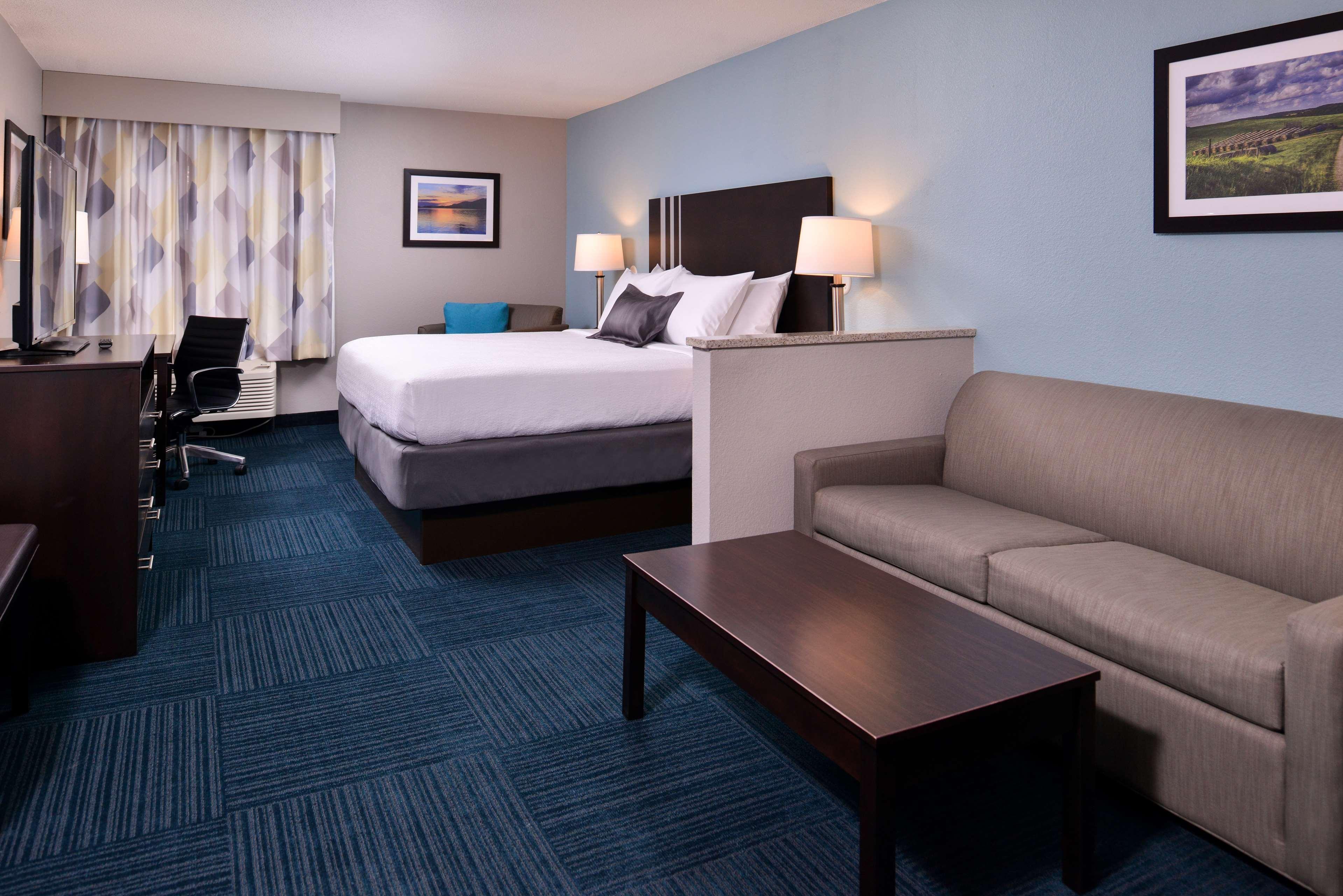 Best Western Hartford Hotel y Suites Exterior foto