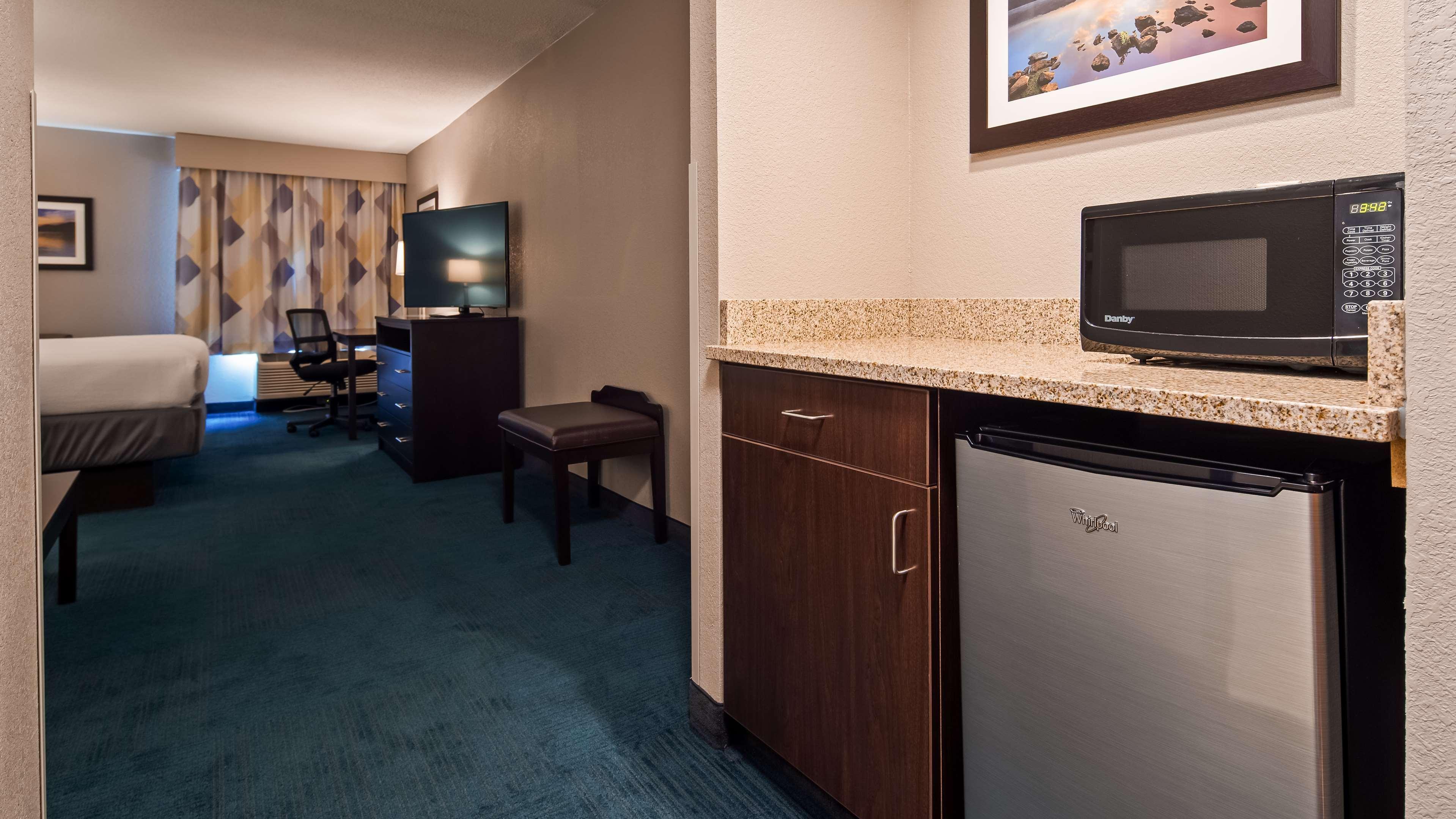 Best Western Hartford Hotel y Suites Exterior foto