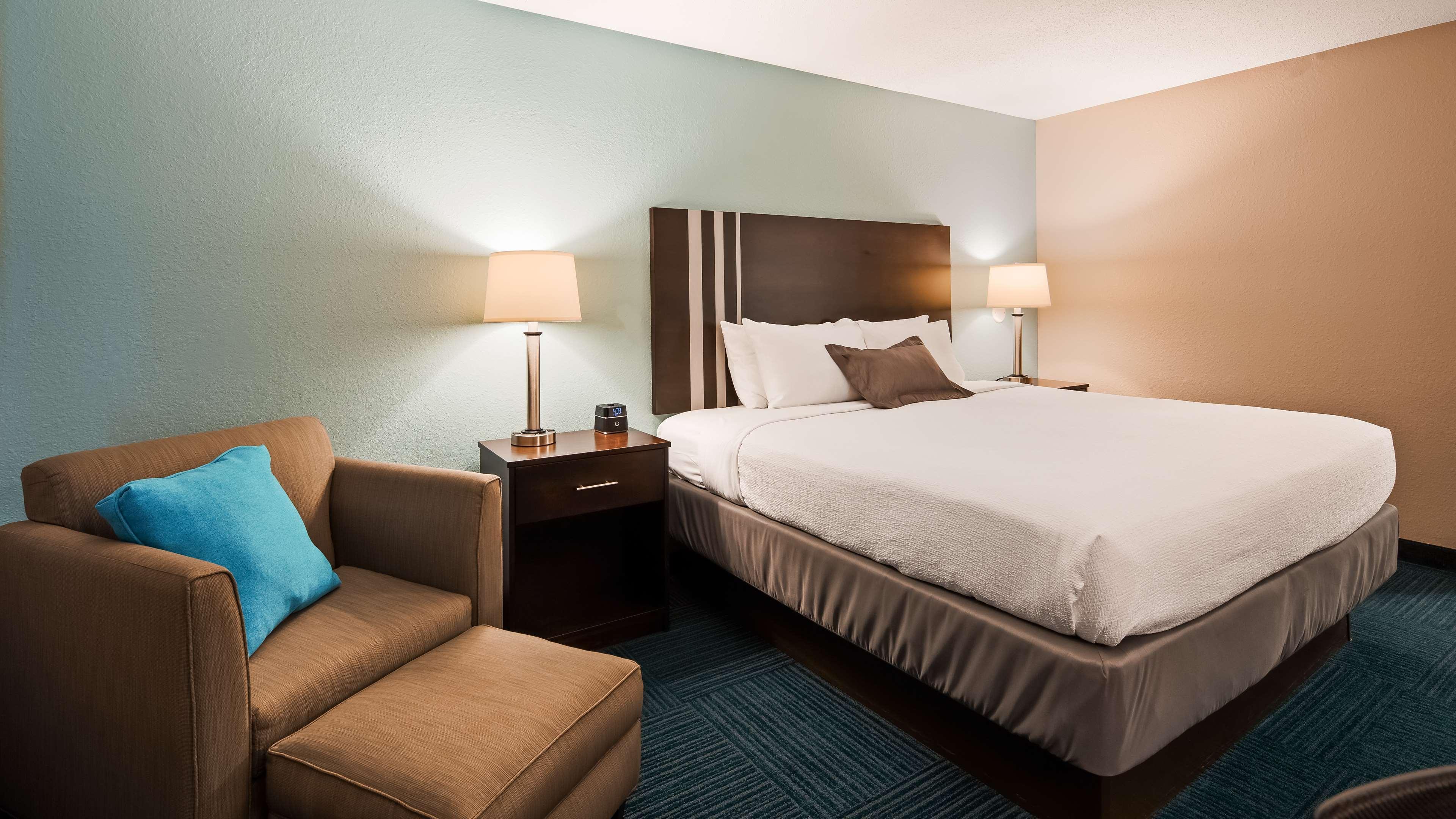 Best Western Hartford Hotel y Suites Exterior foto