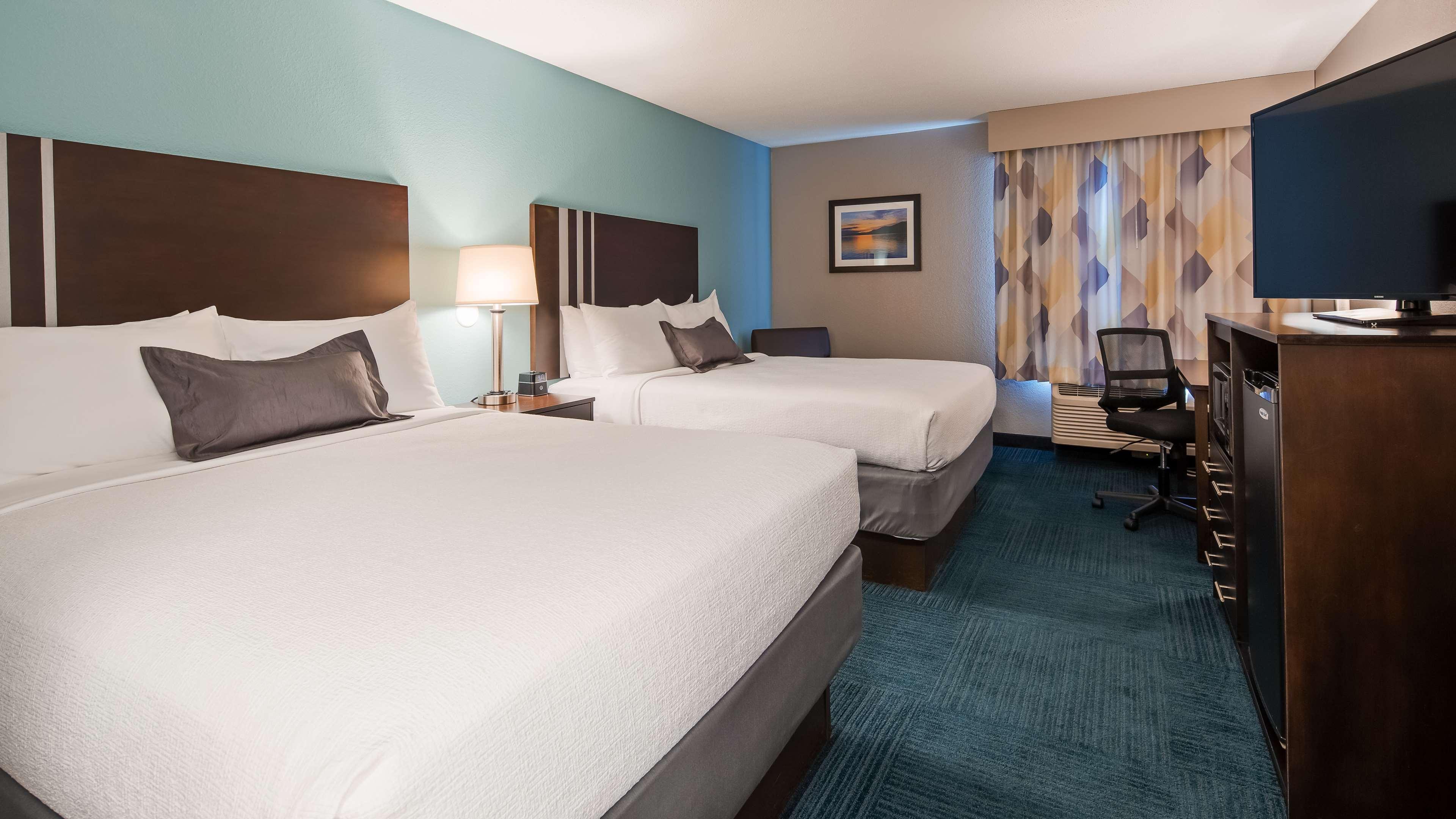 Best Western Hartford Hotel y Suites Exterior foto