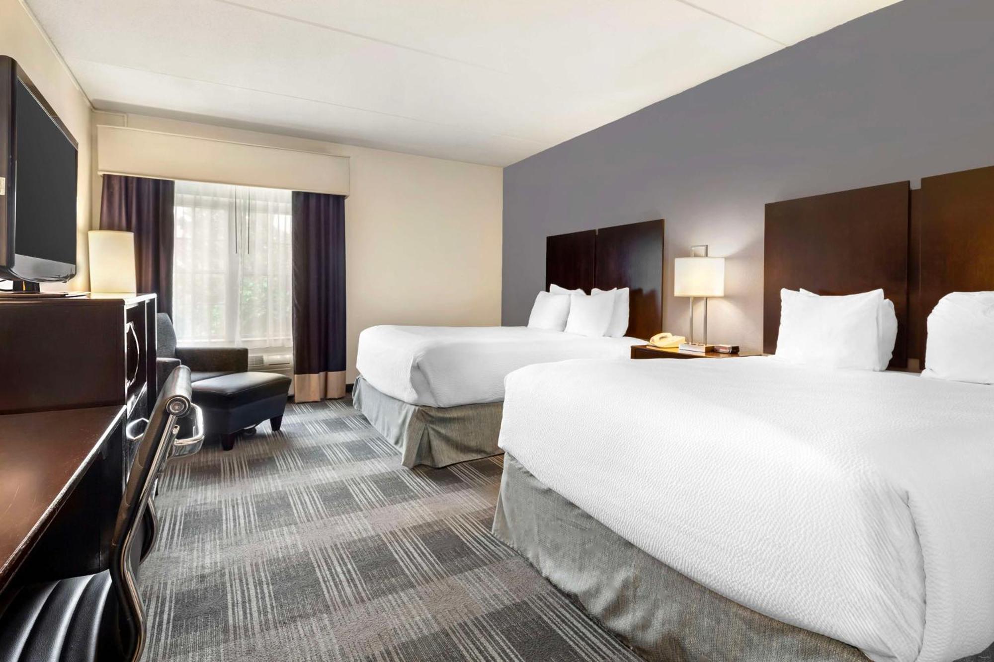 Best Western Hartford Hotel y Suites Exterior foto