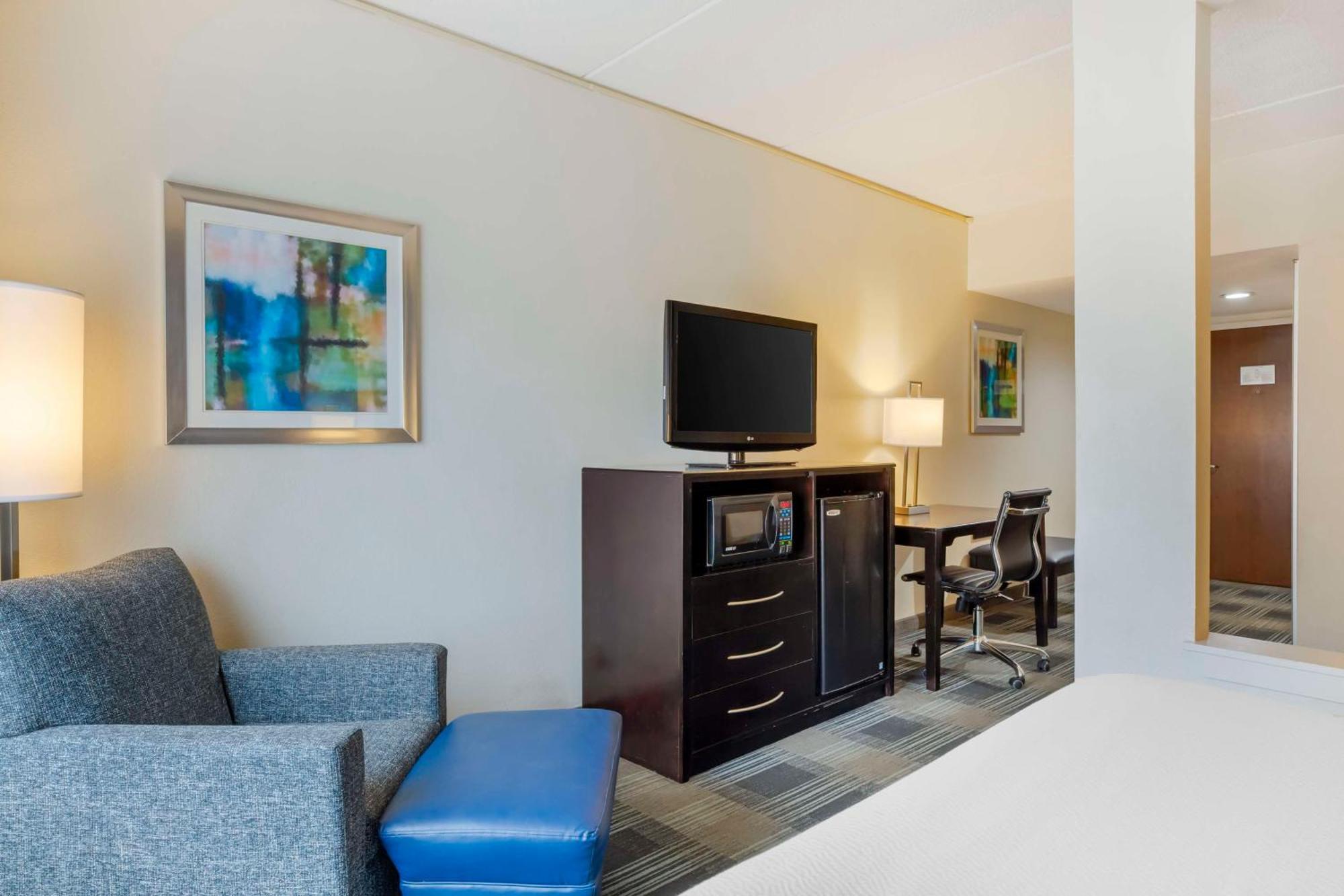 Best Western Hartford Hotel y Suites Exterior foto