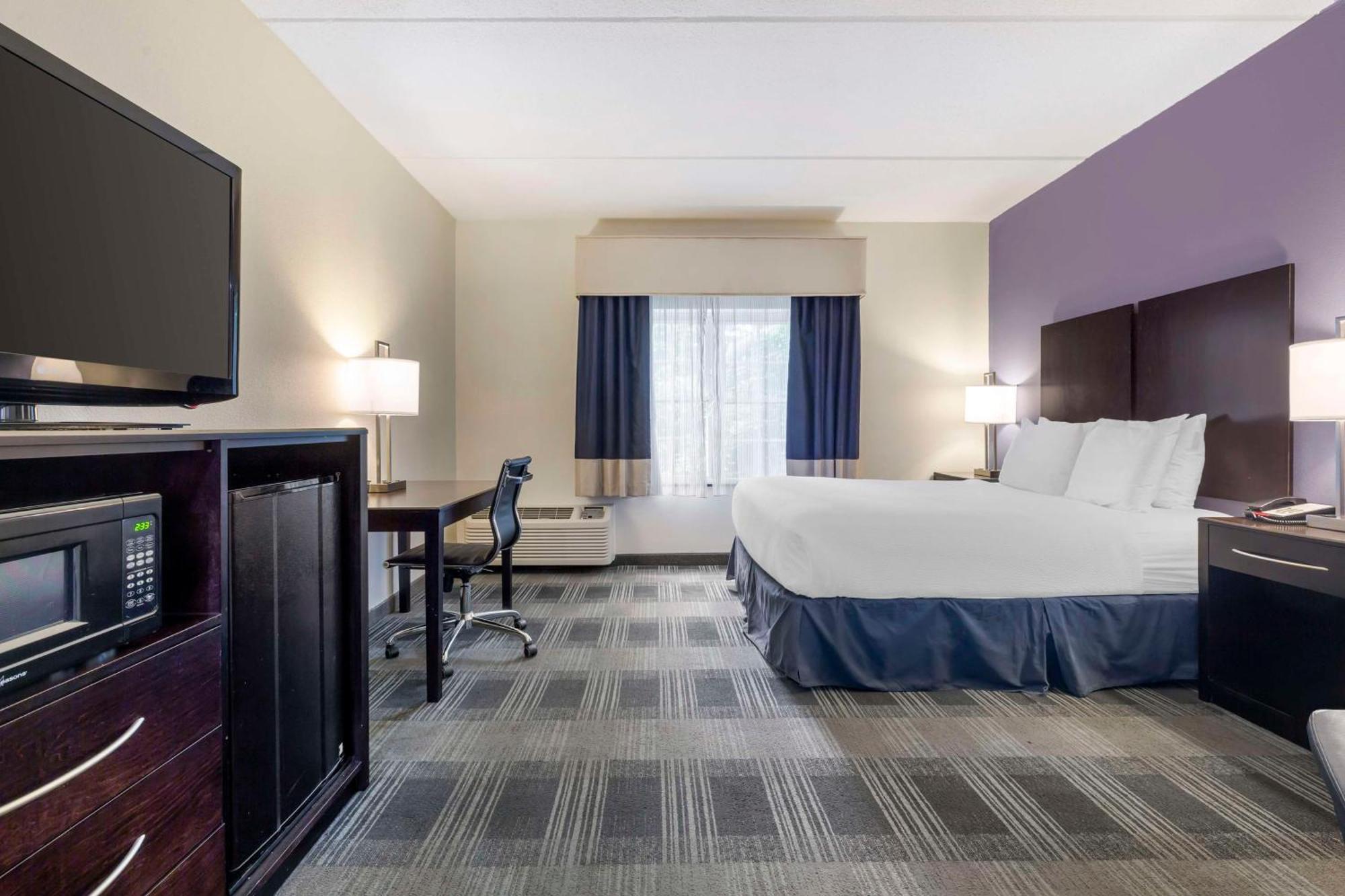 Best Western Hartford Hotel y Suites Exterior foto