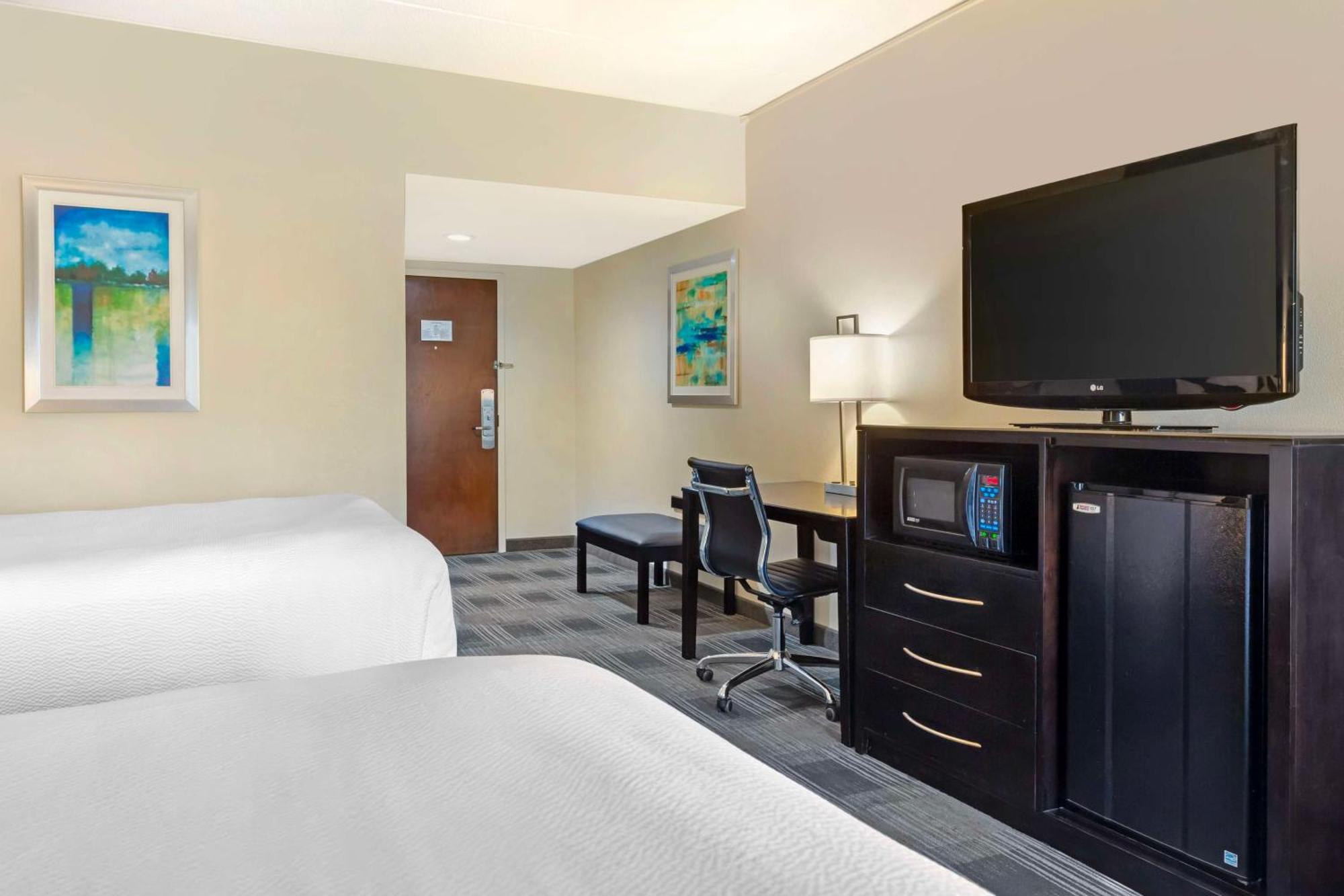 Best Western Hartford Hotel y Suites Exterior foto